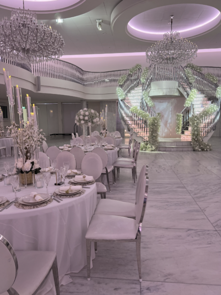 De Koning Venues, Gipskruid Thema 2